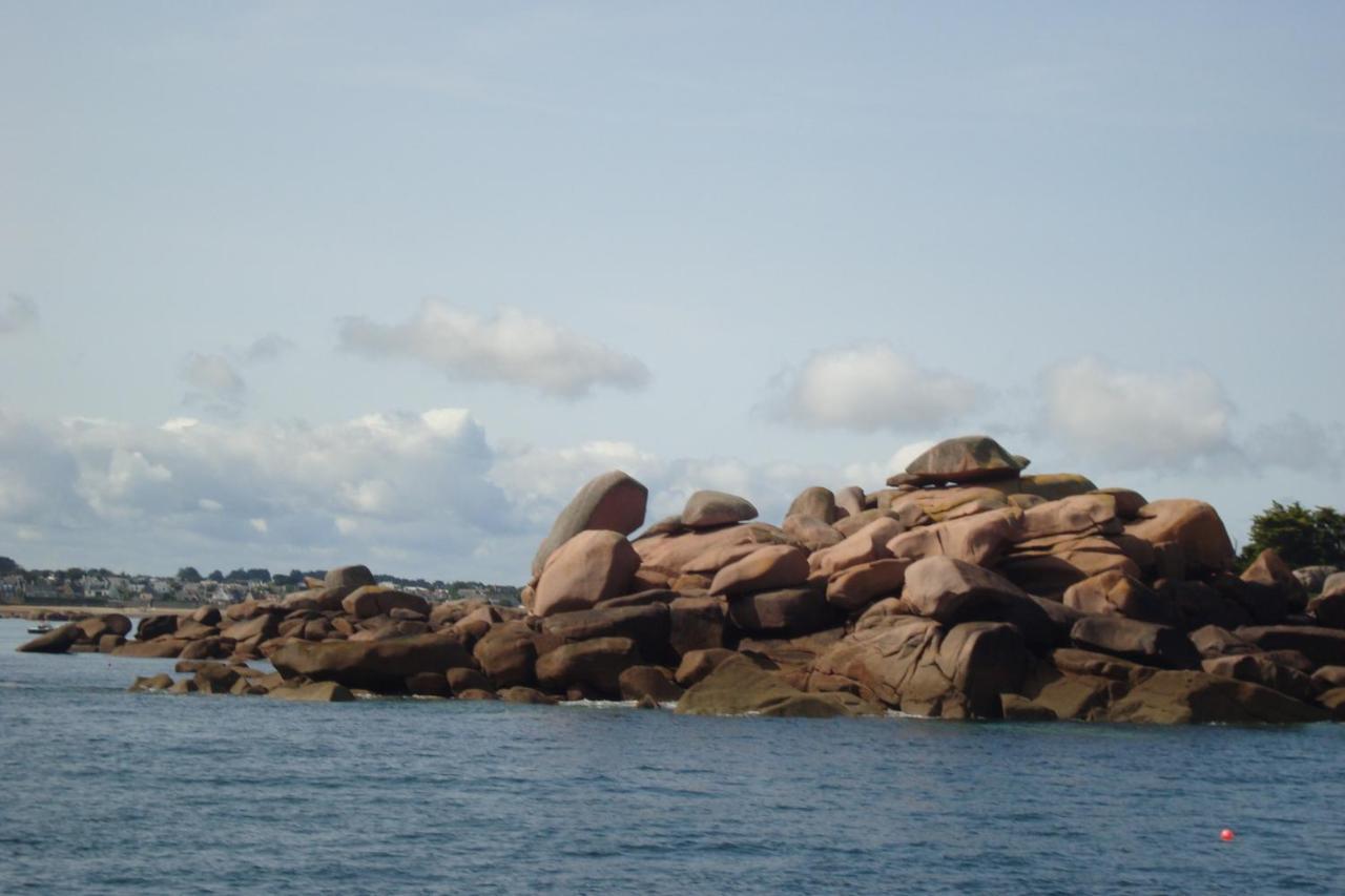 Studio Expose Plein Sud Vu Sur Le Port De Plaisance Perros-Guirec Bagian luar foto